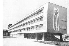 historický pohľad na budovu